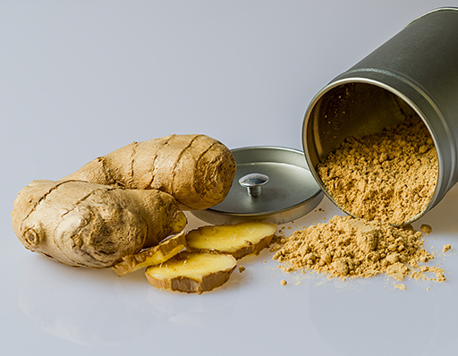 whole ginger and ground ginger